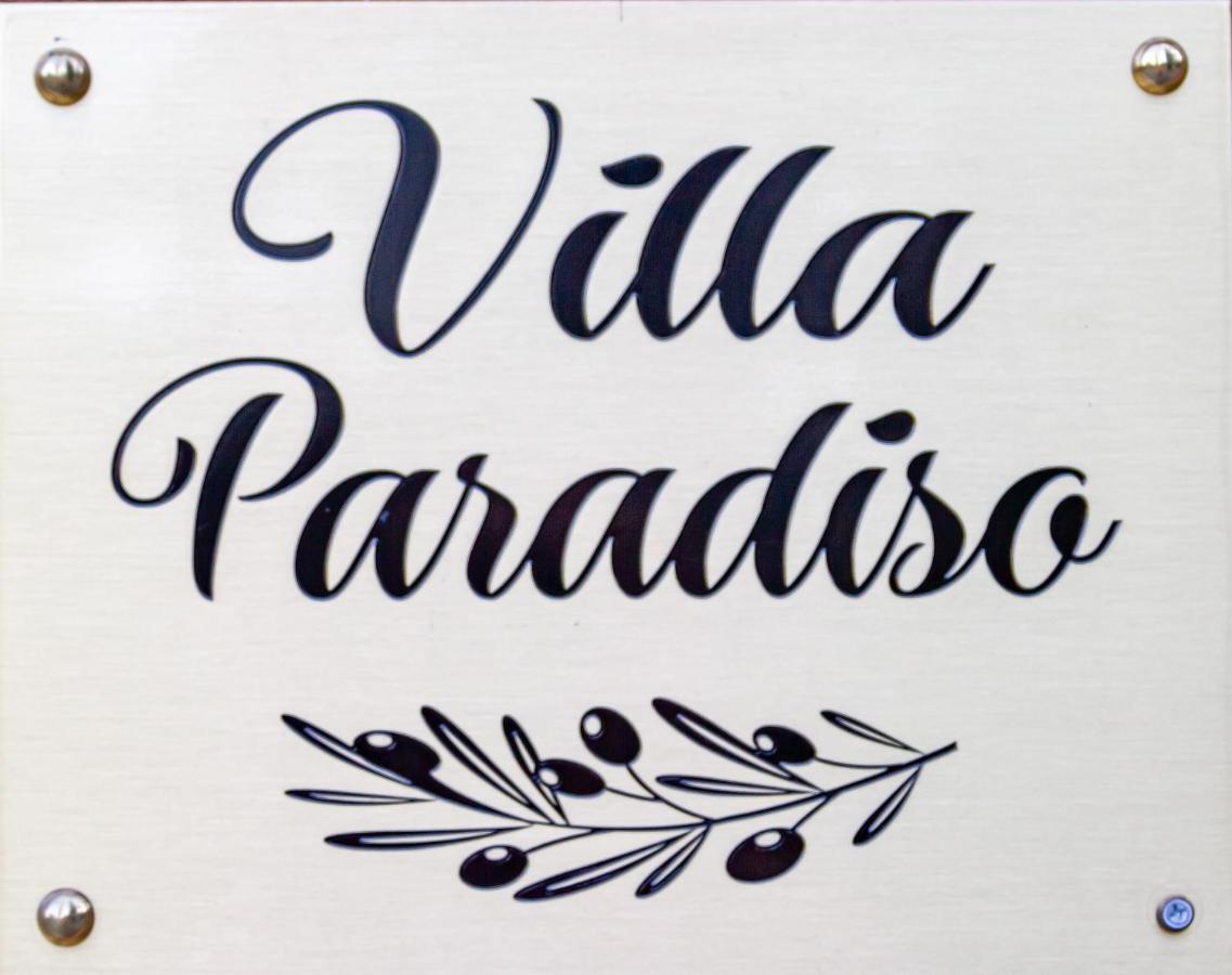 Villa Paradiso Apartment Sirmione Bagian luar foto