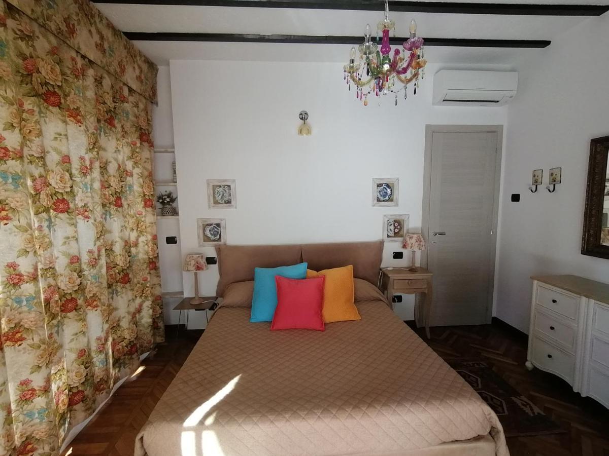 Villa Paradiso Apartment Sirmione Bagian luar foto