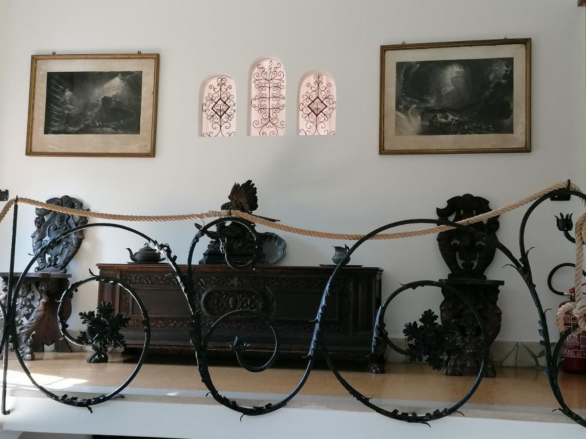 Villa Paradiso Apartment Sirmione Bagian luar foto